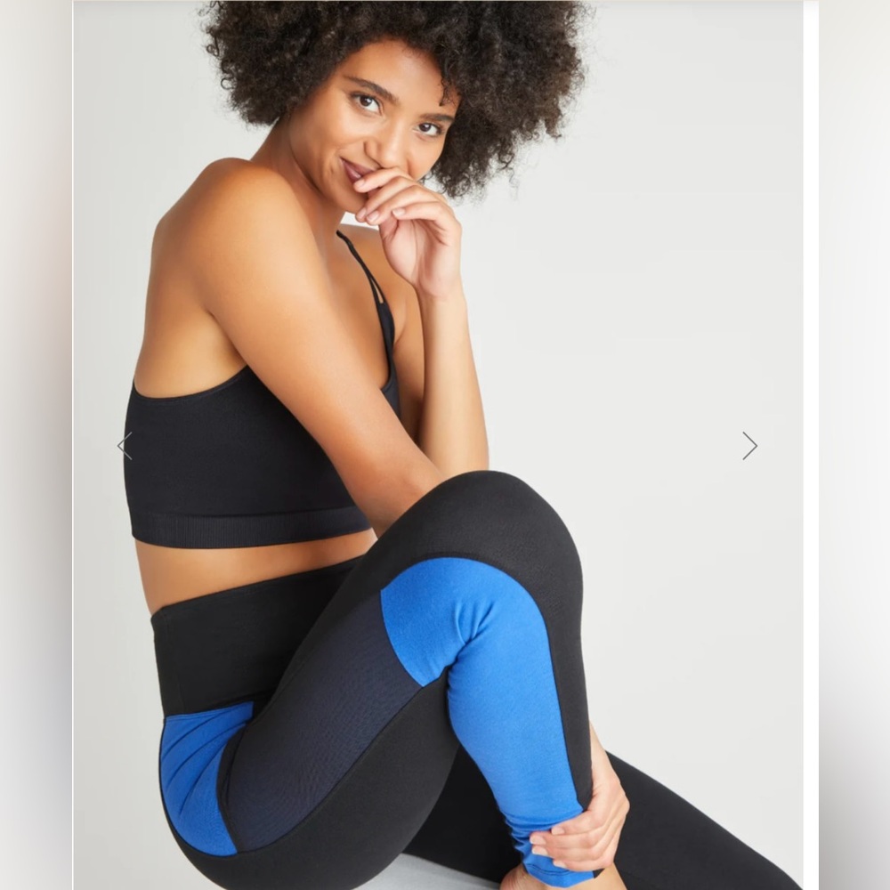 NWT Yummie Rachel leggings stripe and side pockets Size XS